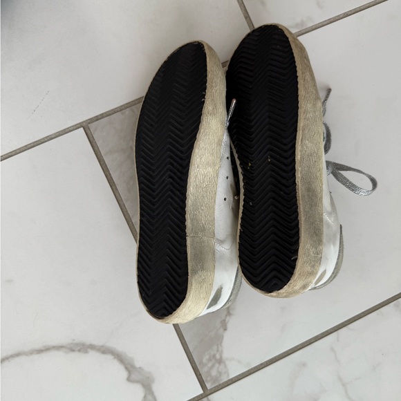 Golden Goose Sneakers - Picture 2 of 2